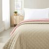 Couvre-lit réversible capitonné Inez Beige-Pink