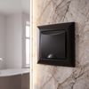 Presa singola con messa a terra e coperchio con cornice OSTE JNH005-G Black