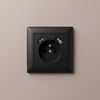 Single grounded socket with frame + 2x USB-A OSTE JNH003-G Black