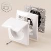Presa singola con messa a terra e coperchio con cornice OSTE JNH005-G White