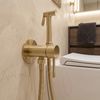 Podomítková bidetová baterie Rea Lungo Loop Diamond Brush Gold