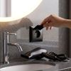 Presa singola con messa a terra e coperchio con cornice OSTE JNH005-G Black