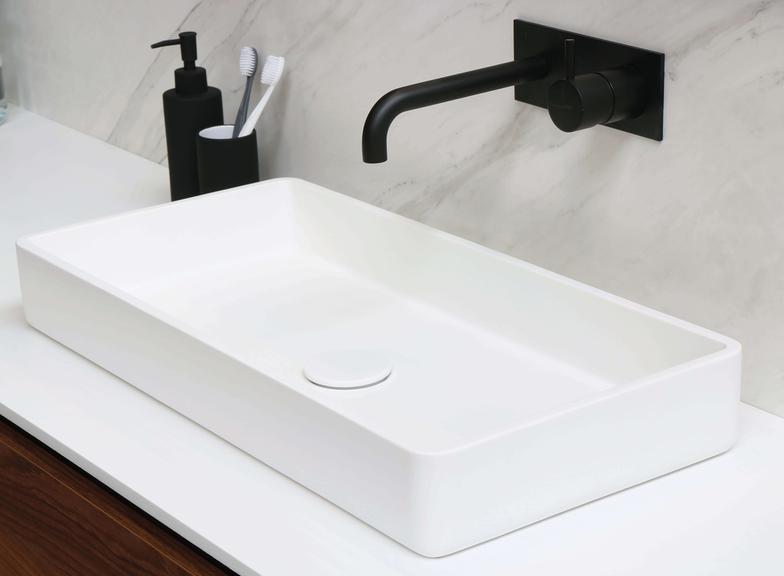 Korek klik klak do umywalki — jak działa? Jakie ma zalety?