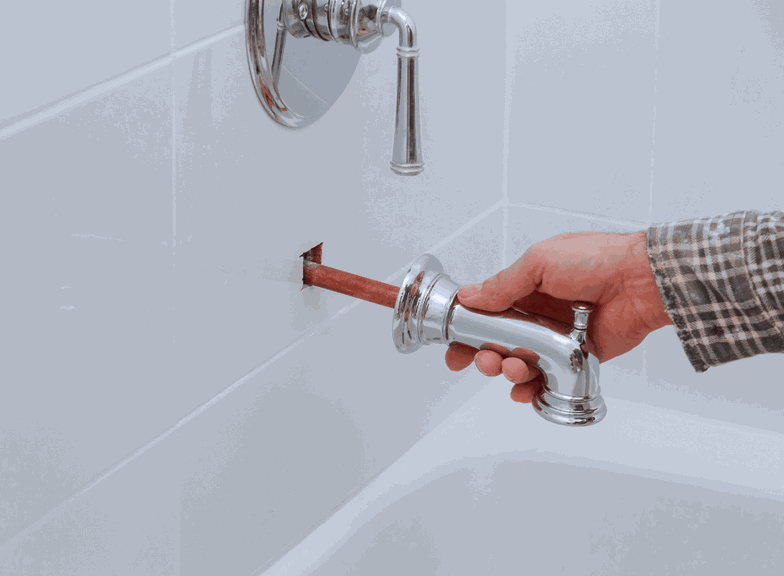 Na jakiej wysokości montować baterie łazienkowe?