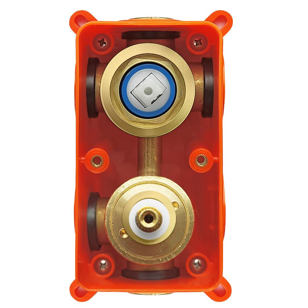 Built-in shower set Rea Lungo Gold + BOX