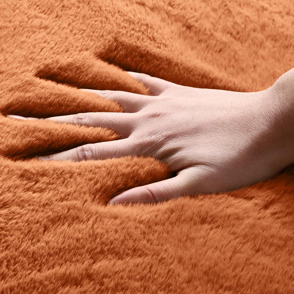 Jedwabisty Wysoki Dywan Rabbit Ceglasty