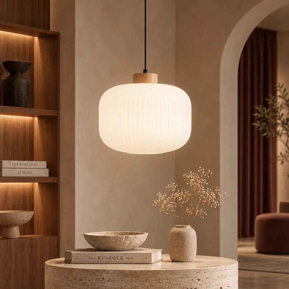 Lampa wisząca z białym kloszem APP1069-CP