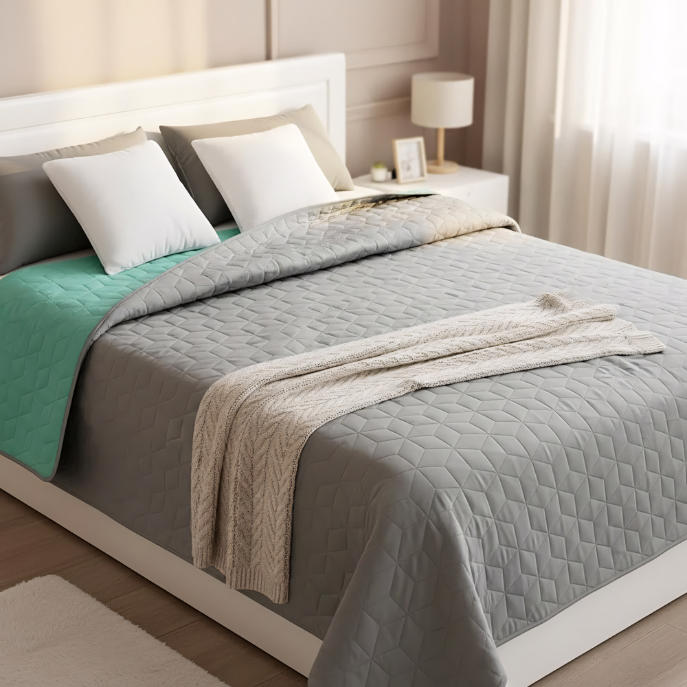 Narzuta dwustronna pikowana Diamante Mint / L.Grey