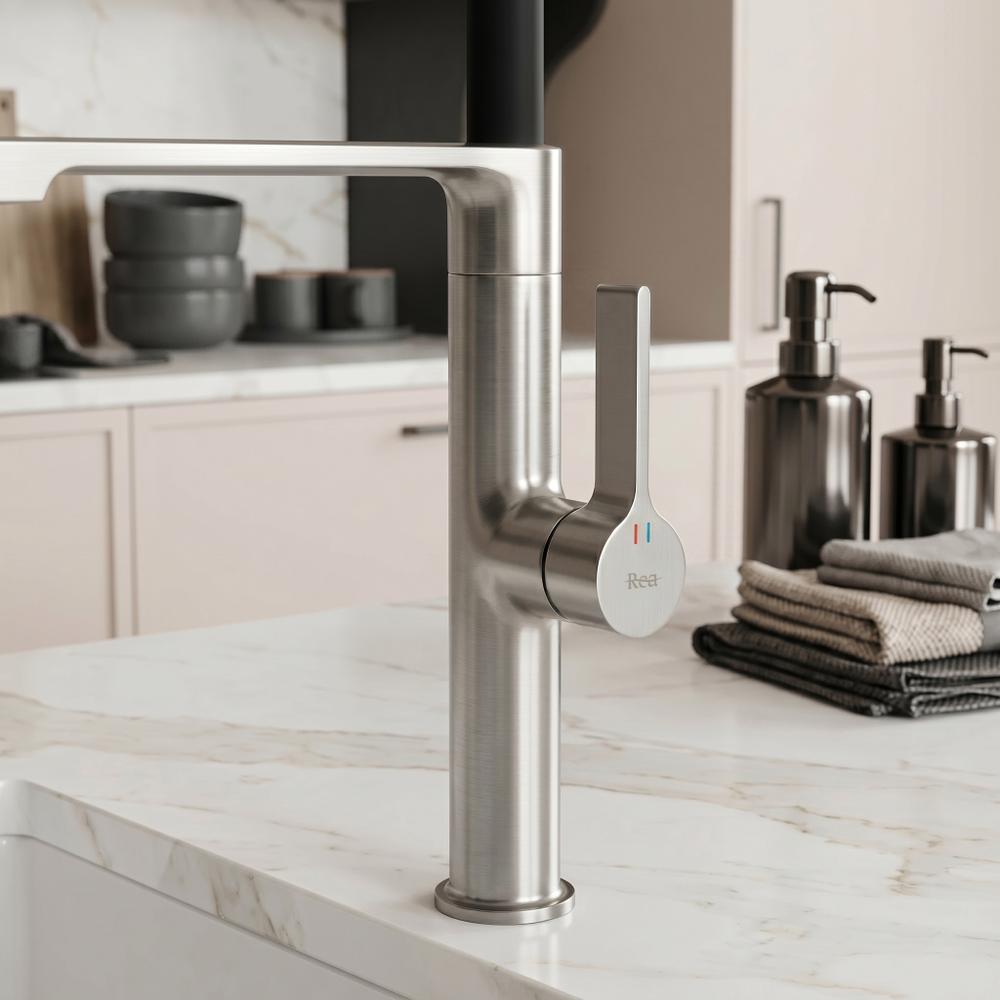 Torneira de cozinha REA Lago Brush Nickel