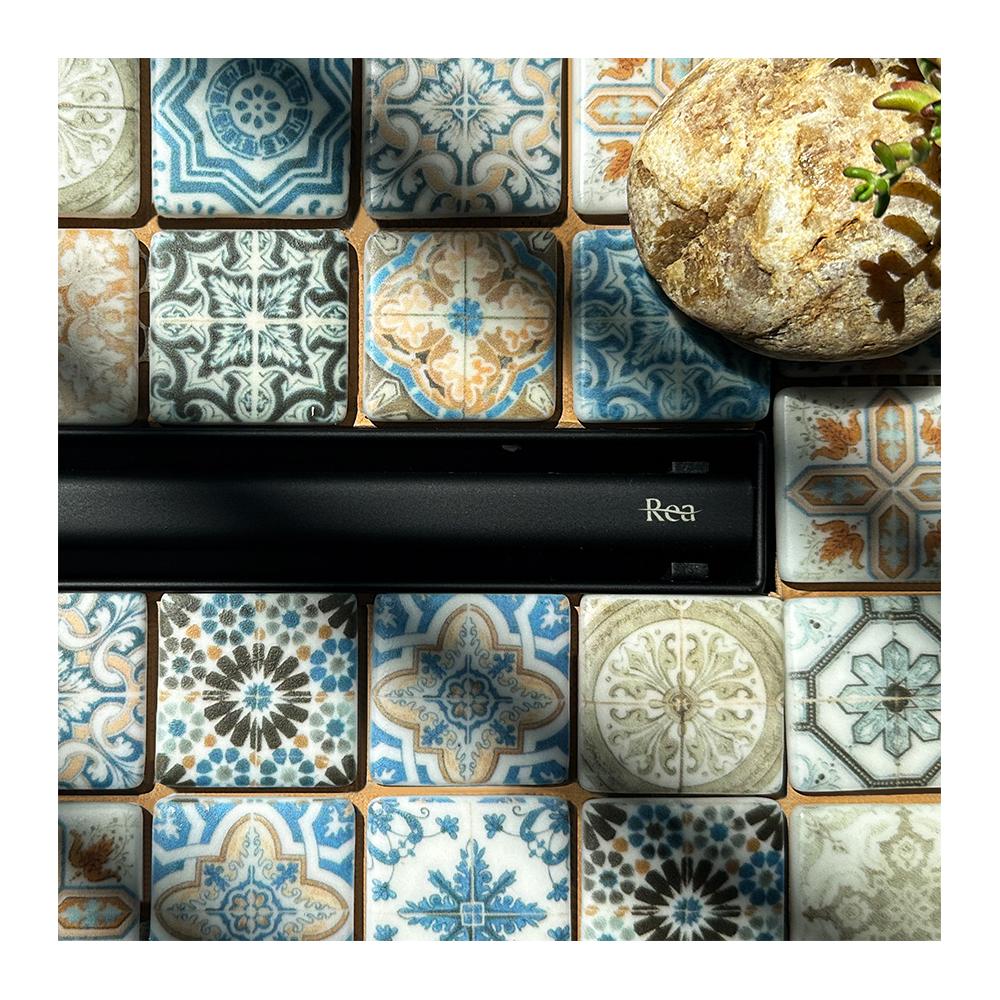 LINEARNI ODVOD Rea Neox Slim pro black 90