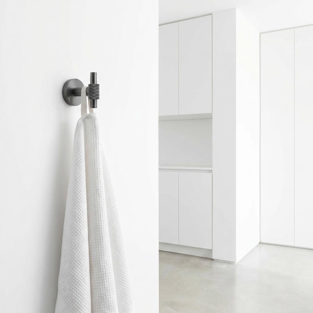 Vonios kabliukas 29104 Rivo Titan