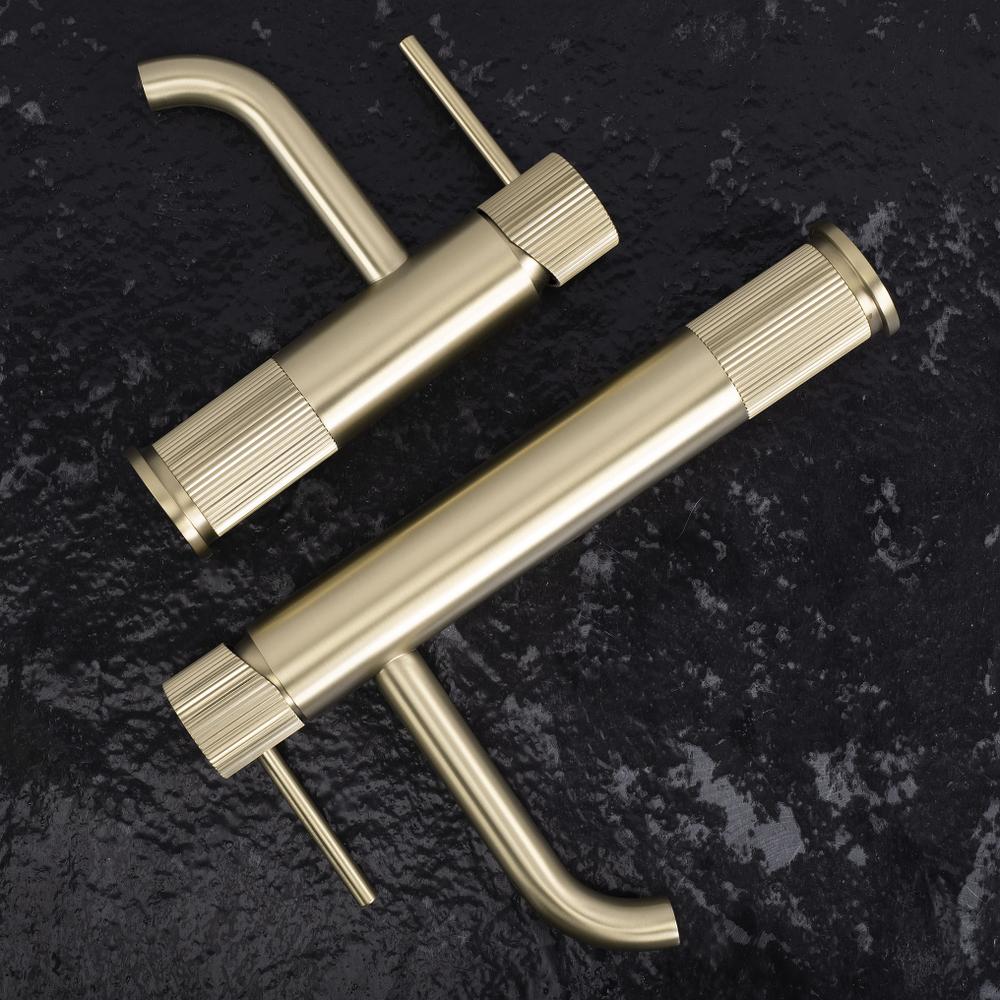 Fürdőszobai csaptelep Rea Lungo Stripe Brush Gold Low