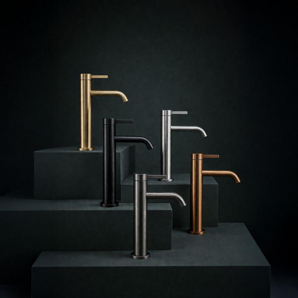 Bathroom faucet Rea Rivo Black High