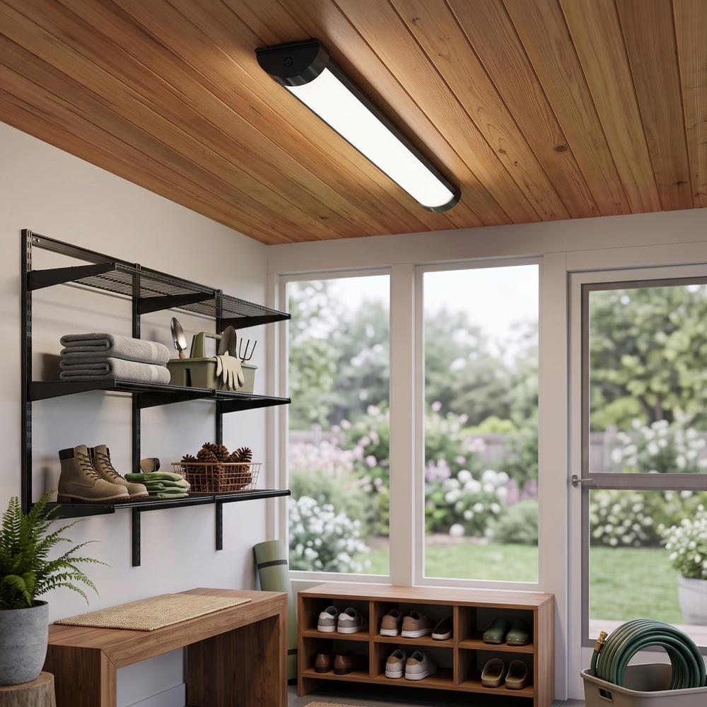 Lampa LED JNH053-18N Czarna 60 cm