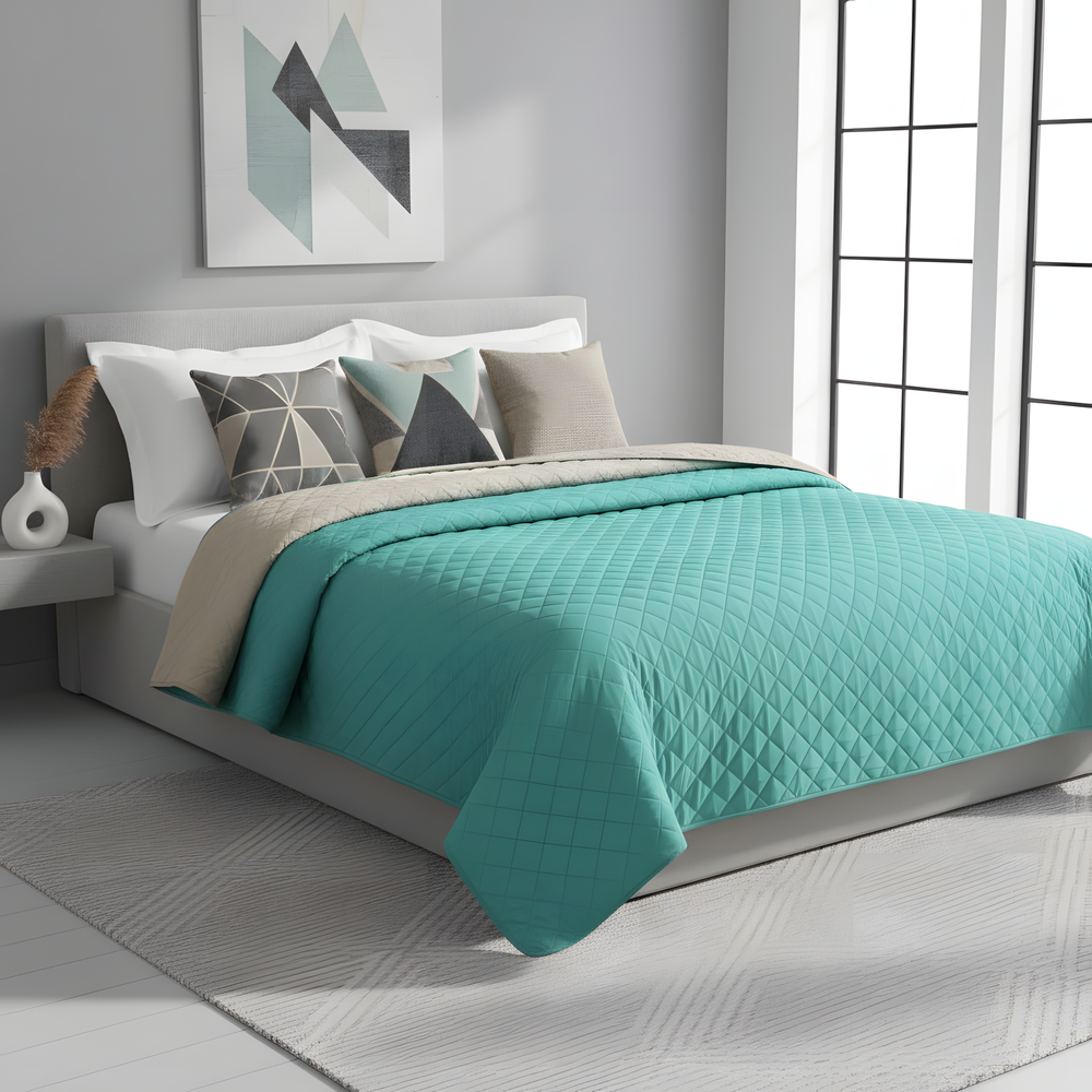 Narzuta dwustronna pikowana Inez beżowo-miętowy