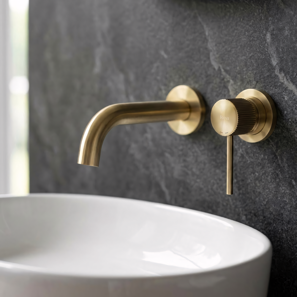 Piiloallashana Rea Lungo Stripe Brush Gold