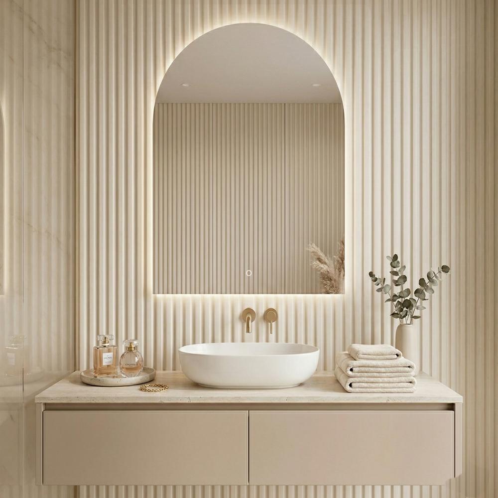 Lustro ścienne LED 90x60cm TOP-1