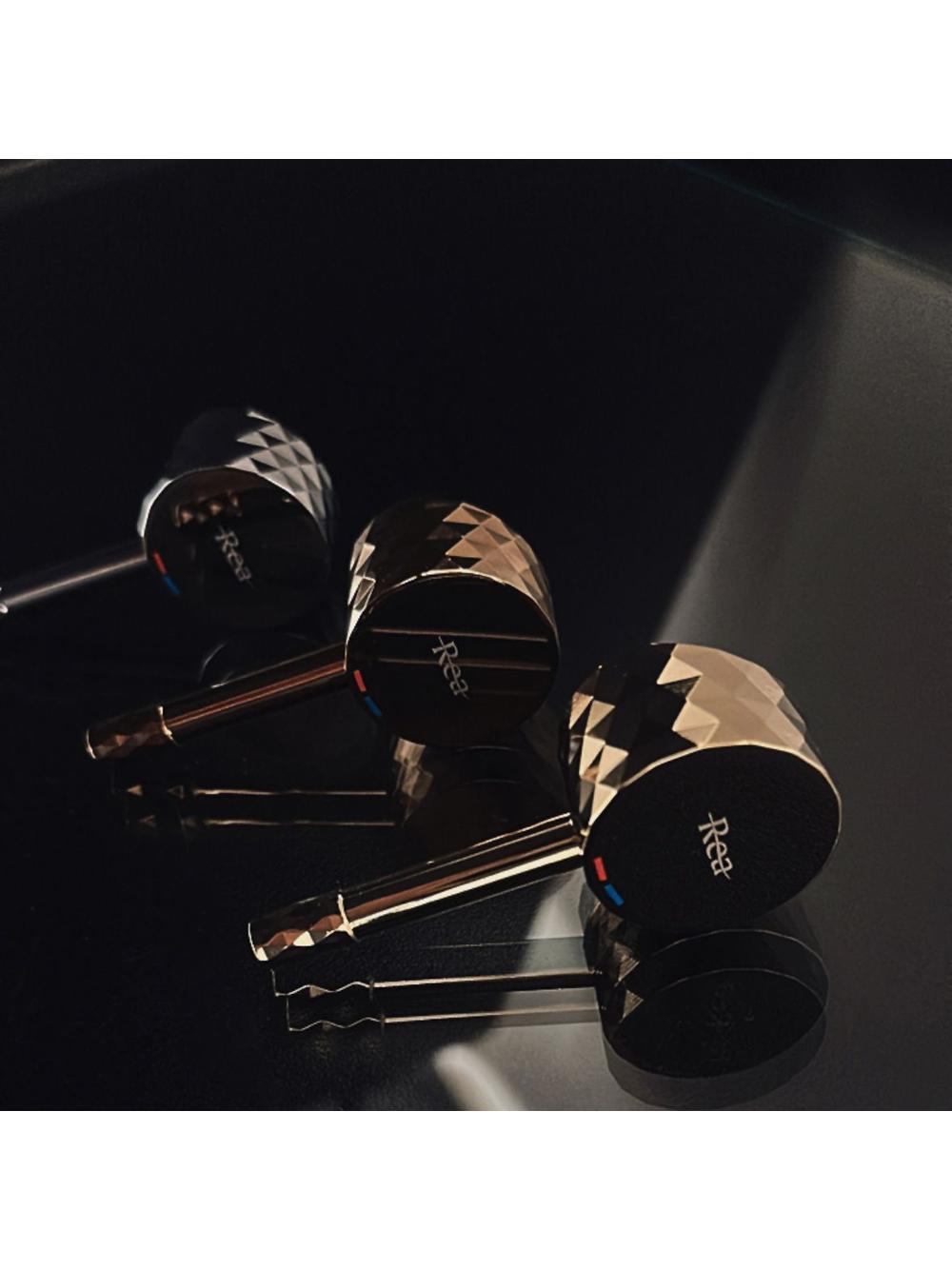 REA Lungo Diamond Copper  + BOX SKRIVENA BATERIJA
