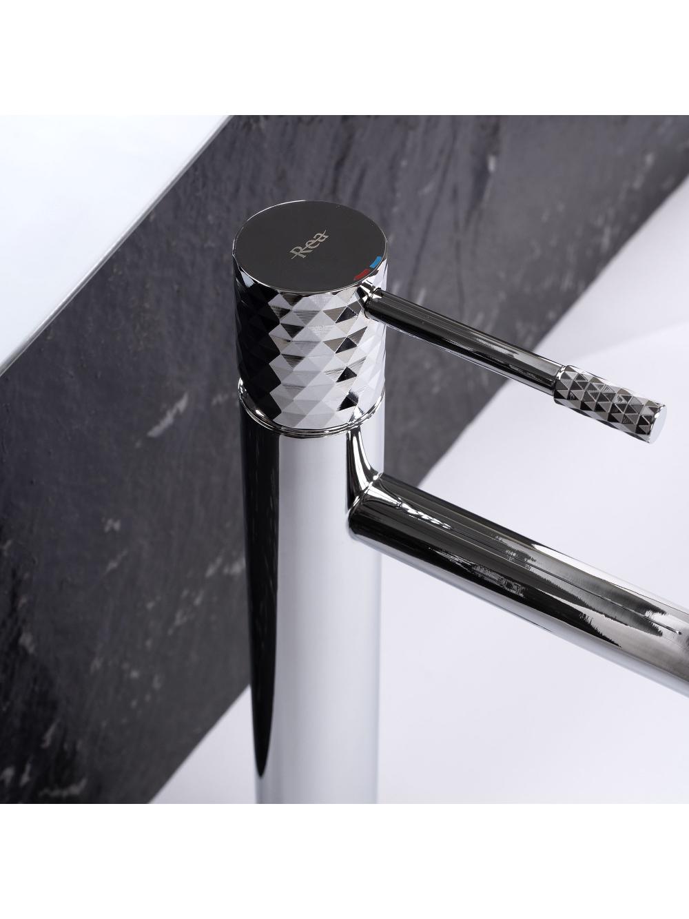 Waschbeckenarmatur Rea Lungo Diamond Chrom high