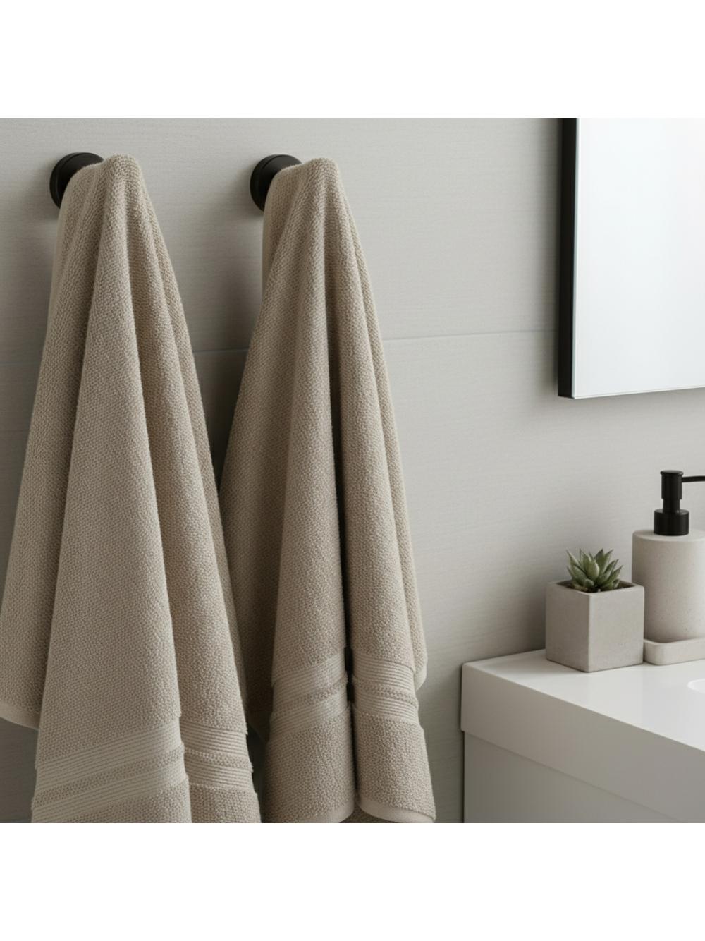 Juego de accesorios de baño Ari Black 4 piezas