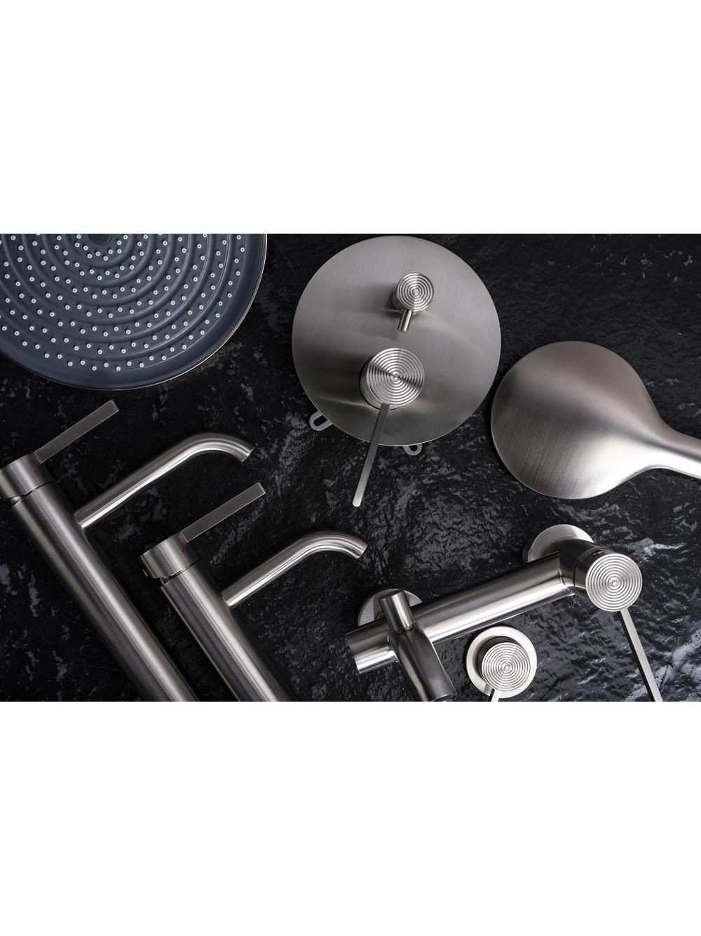 Bathroom faucet Rea Foster Brush Nickel Low