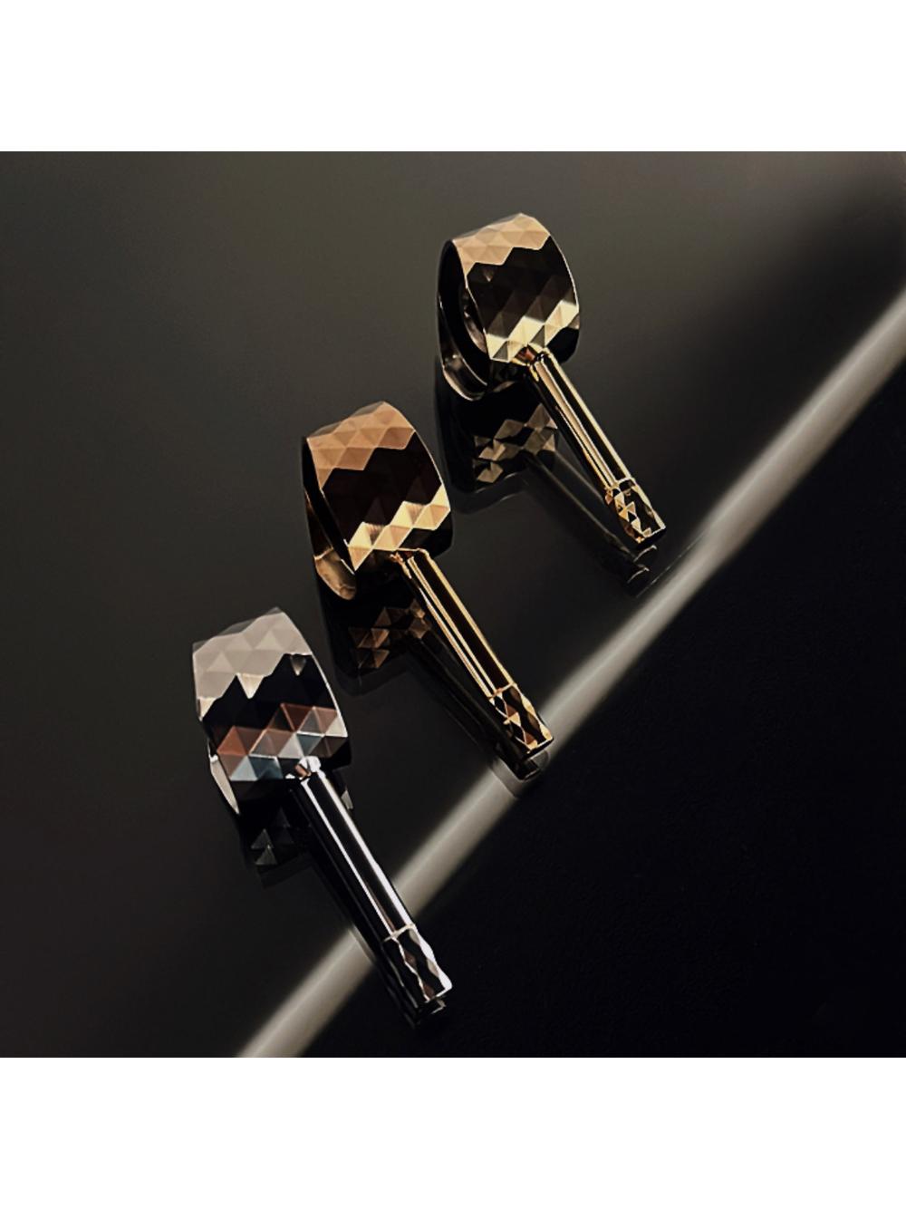 Piiloon asennettava sekoitin Rea Lungo Diamond Chrom + BOX