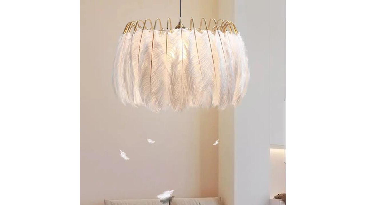 Lampada da soffitto con piume boho APP662 Gold