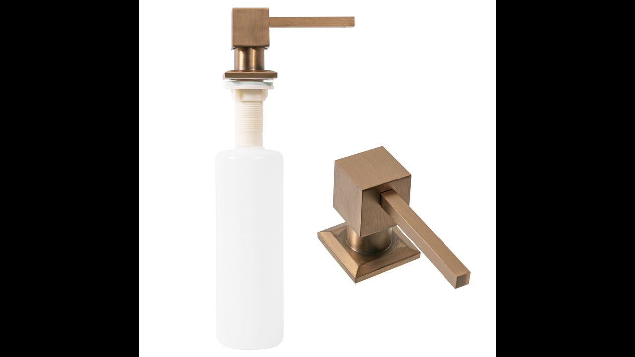 Soap dispenser copper square