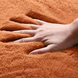 Jedwabisty Wysoki Dywan Rabbit Ceglasty