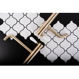 Rea Serra pesuallashana, korkea musta matta