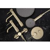 Fürdőszobai csaptelep Rea Lungo Stripe Brush Gold