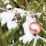 BOMBKI CHOINKOWE MIX 311437 róż