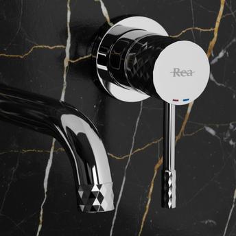 Wall Mounted faucet Rea Lungo Diamond Chrom + BOX
