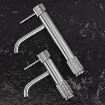 Kupaonska miješalica Rea Lungo Stripe Brush Nickel Low