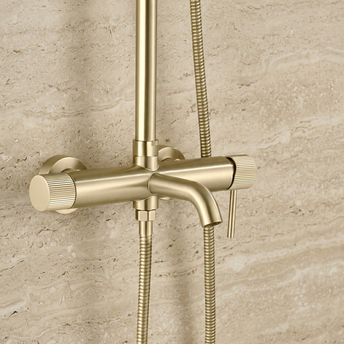 Rea Lungo Stripe Brush Gold kultainen suihkusetti