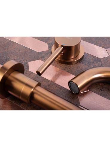 Grifo empotrado oculto Rea Lungo Copper Brush + BOX