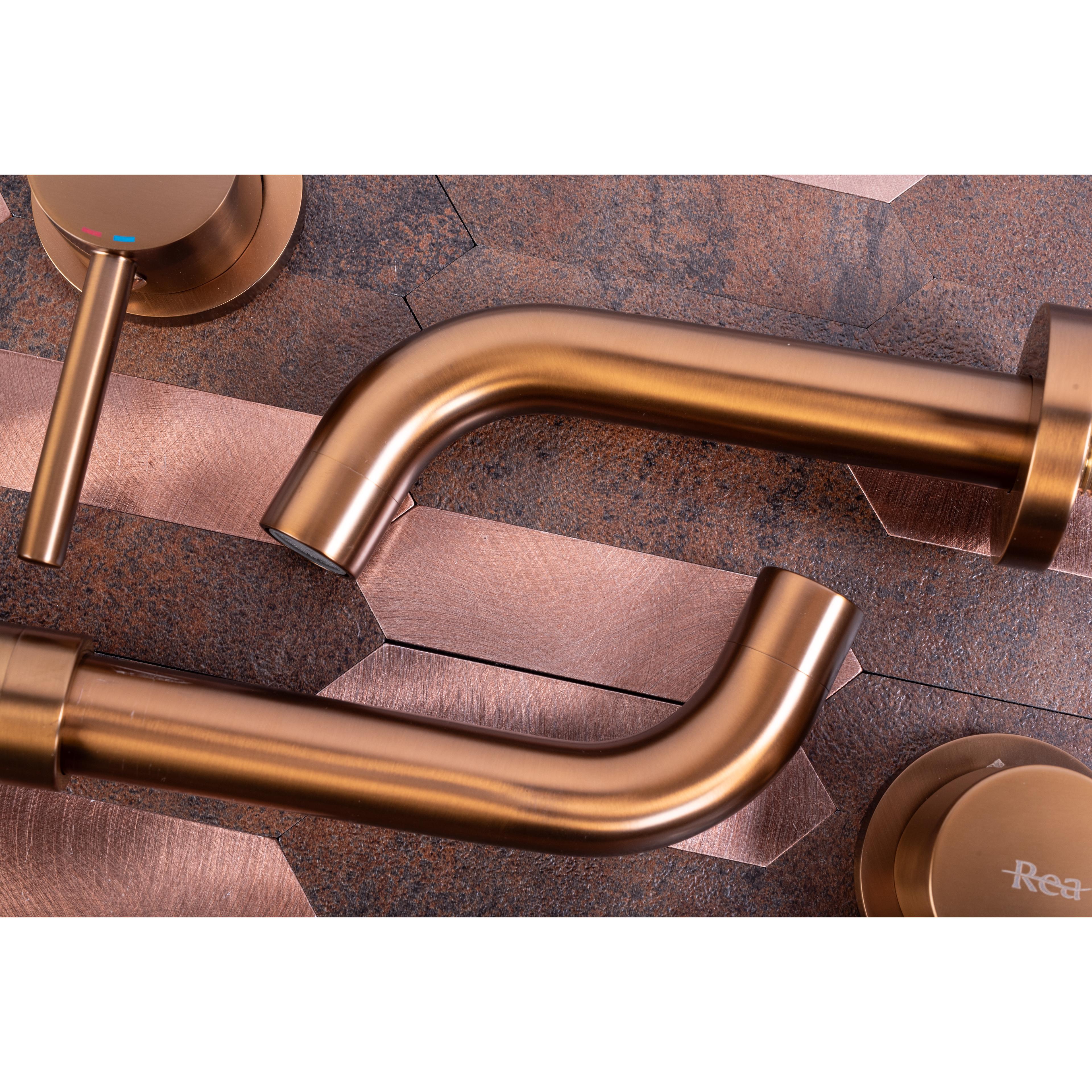 Wall Mounted faucet Rea Lungo Long Copper Brush + BOX
