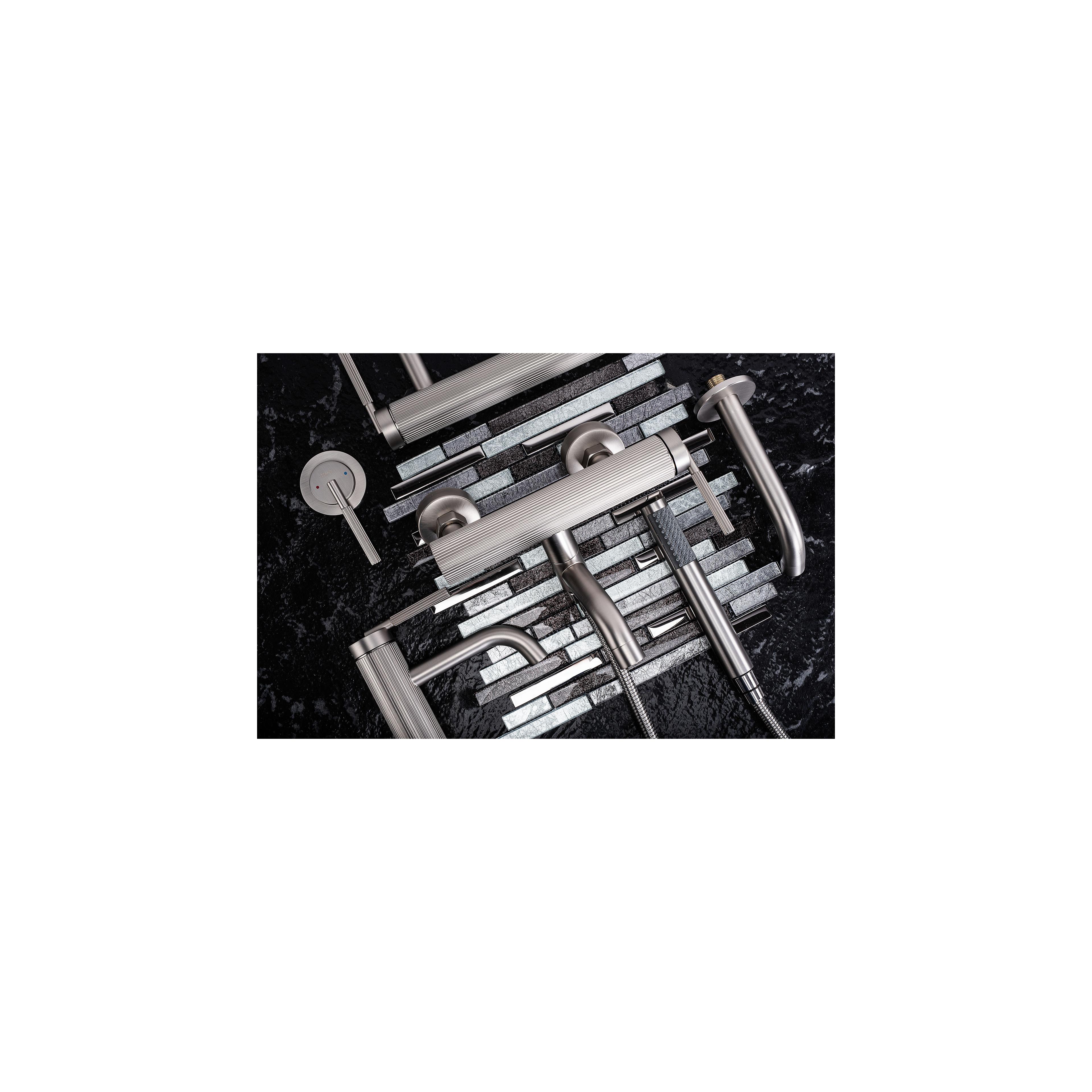 Baterie pentru cadă REA Argon Brush Nickel