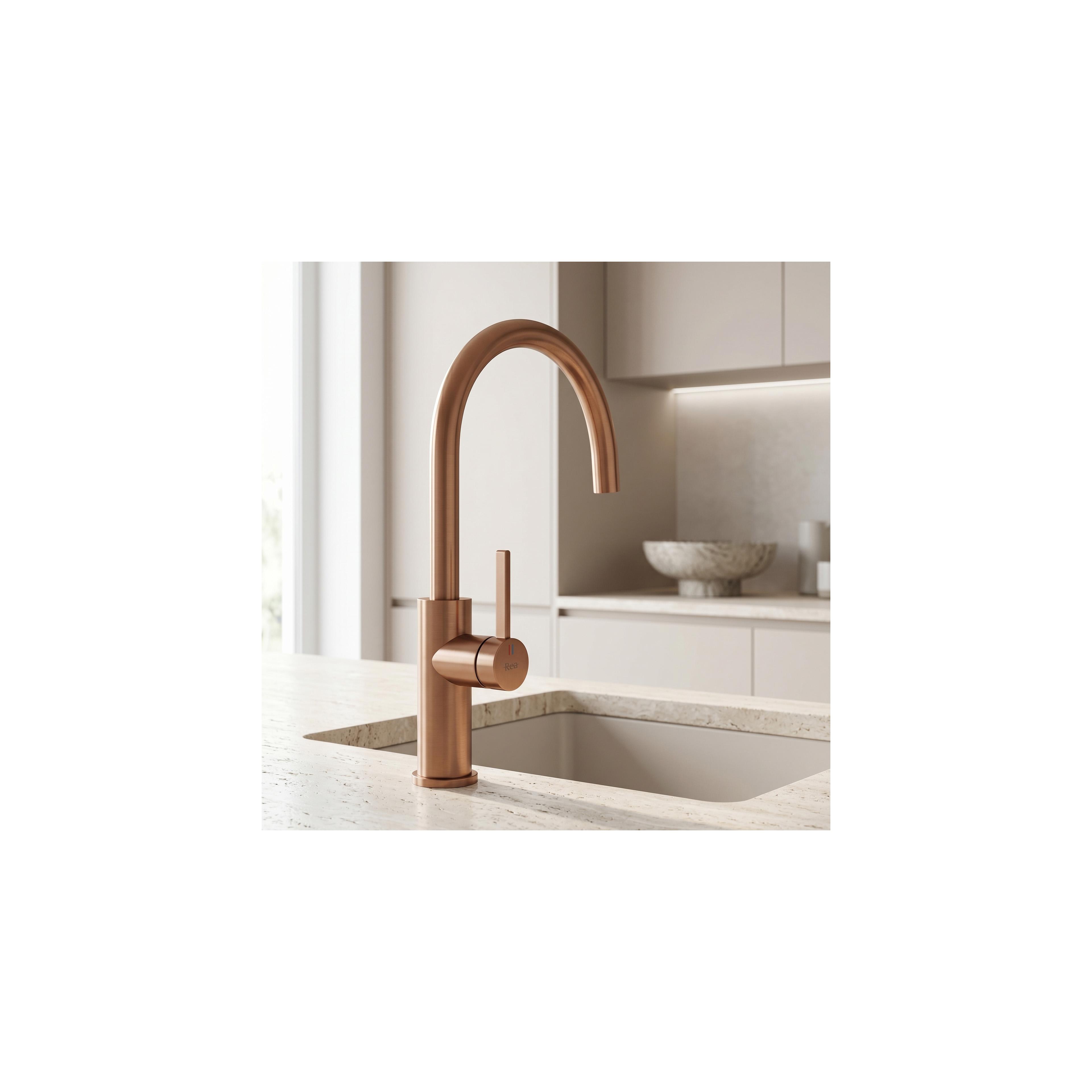 Kitchen faucet REA Rivo Brush Copper