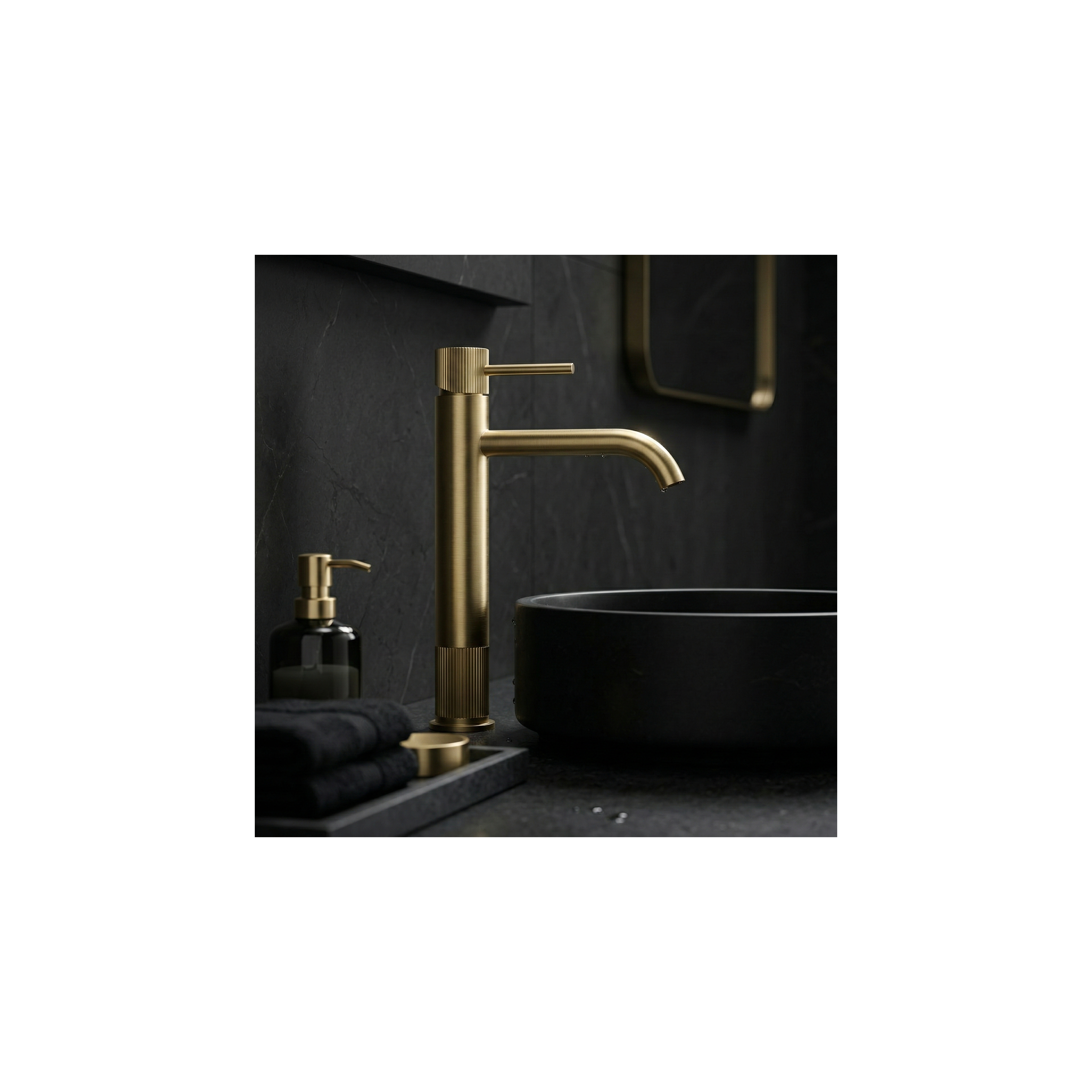 Baterie pentru baie Rea Lungo Stripe Brush Gold