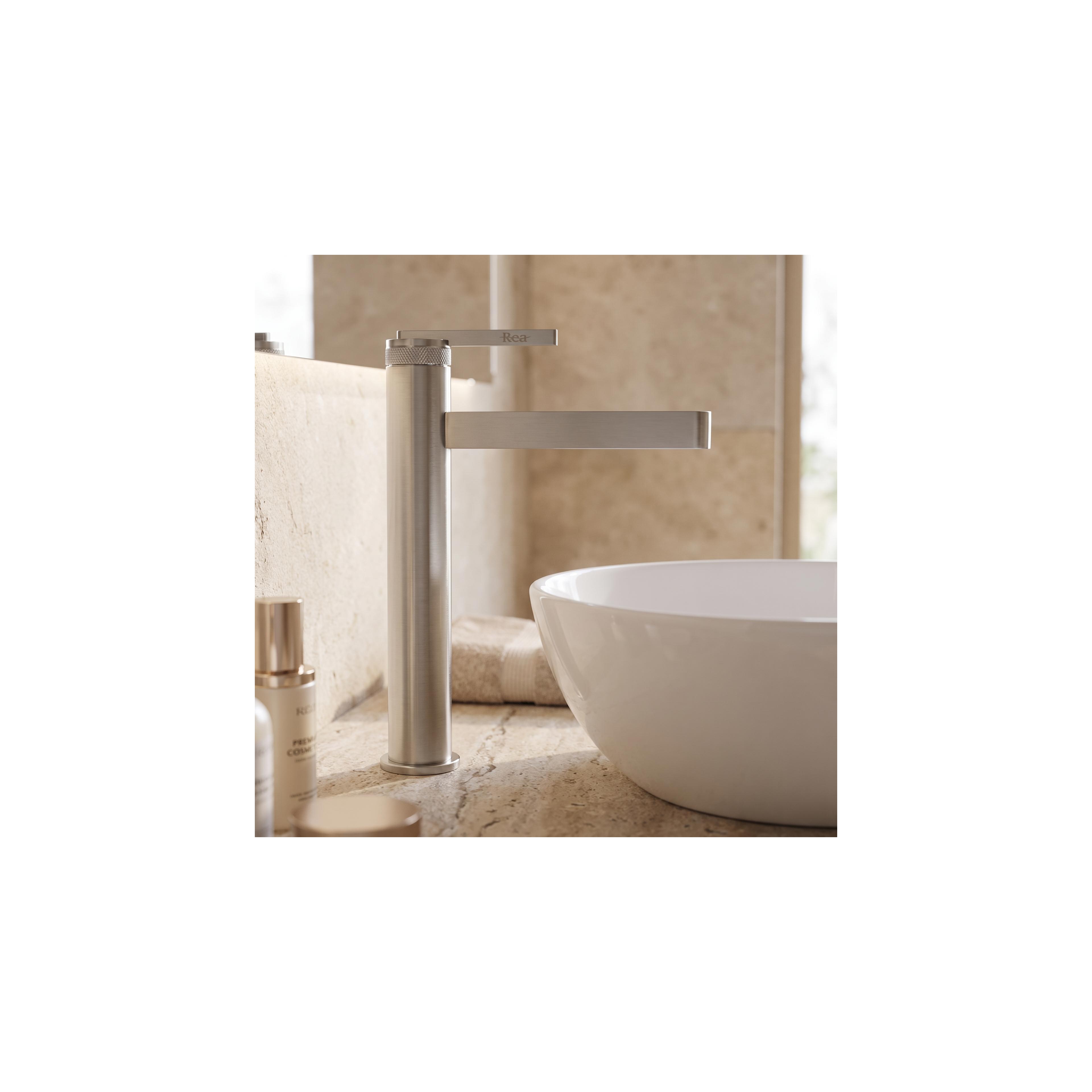 Robinet de salle de bain Rea Grace Brush Nickel High
