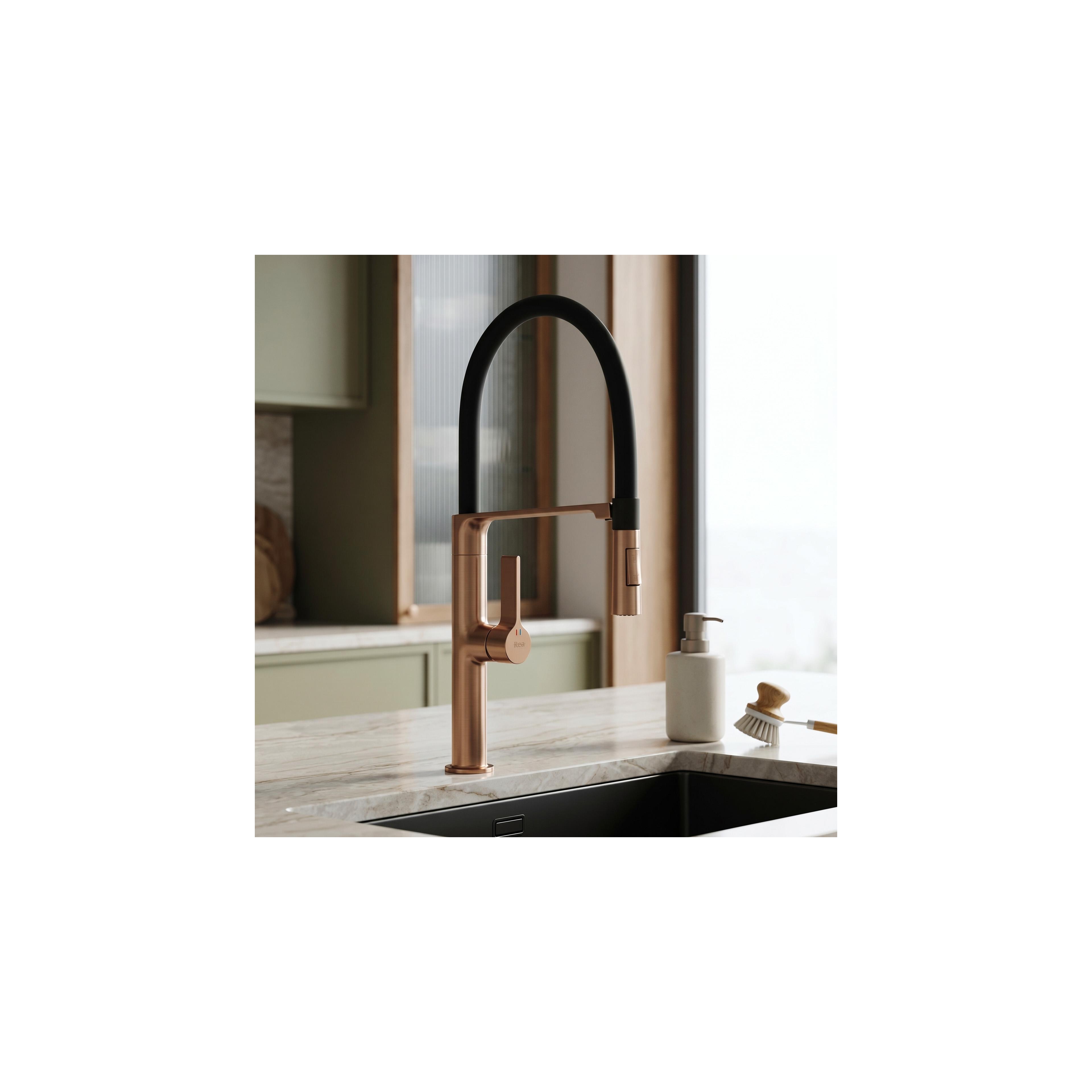 Kitchen faucet REA Lago Brush Copper