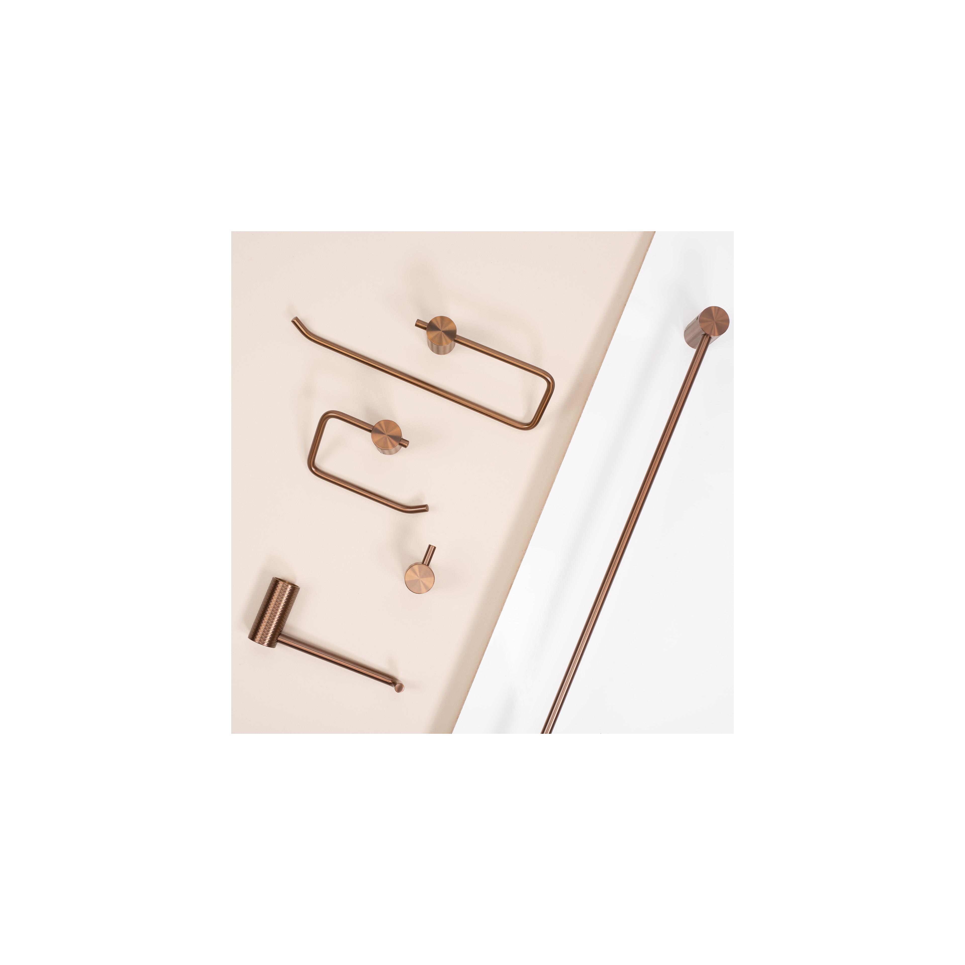 Cabide de banheiro com braço único 9703 Prism Brush Copper