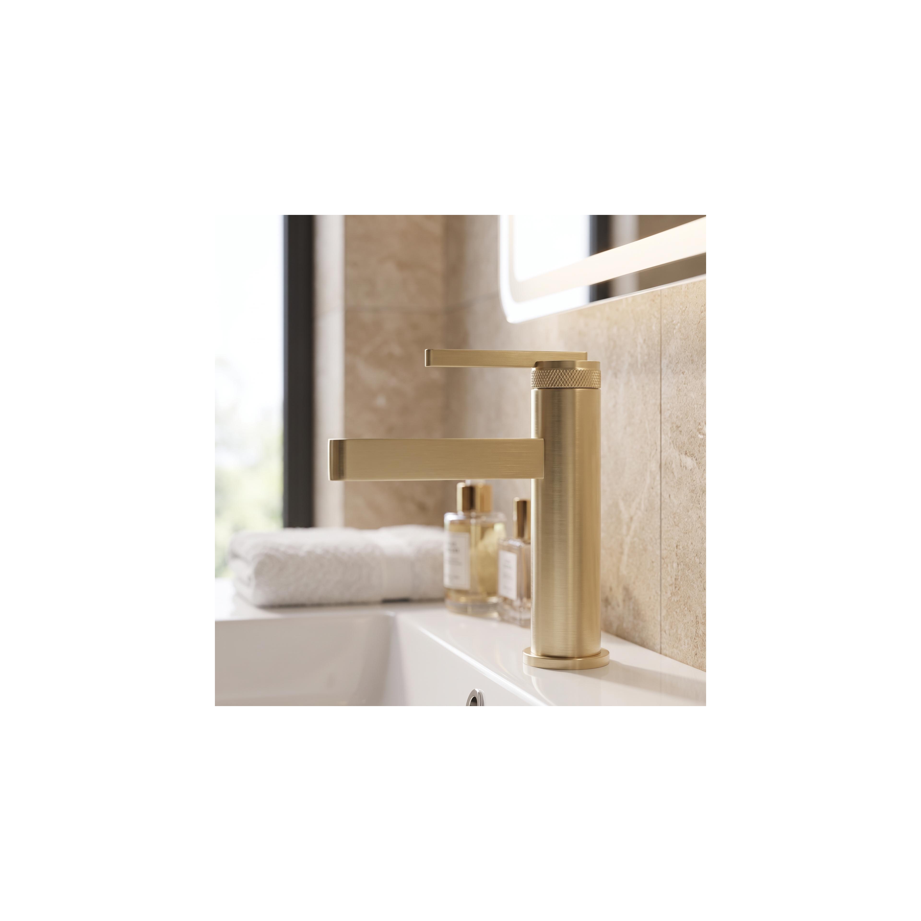 Смеситель Rea Grace Brush Gold