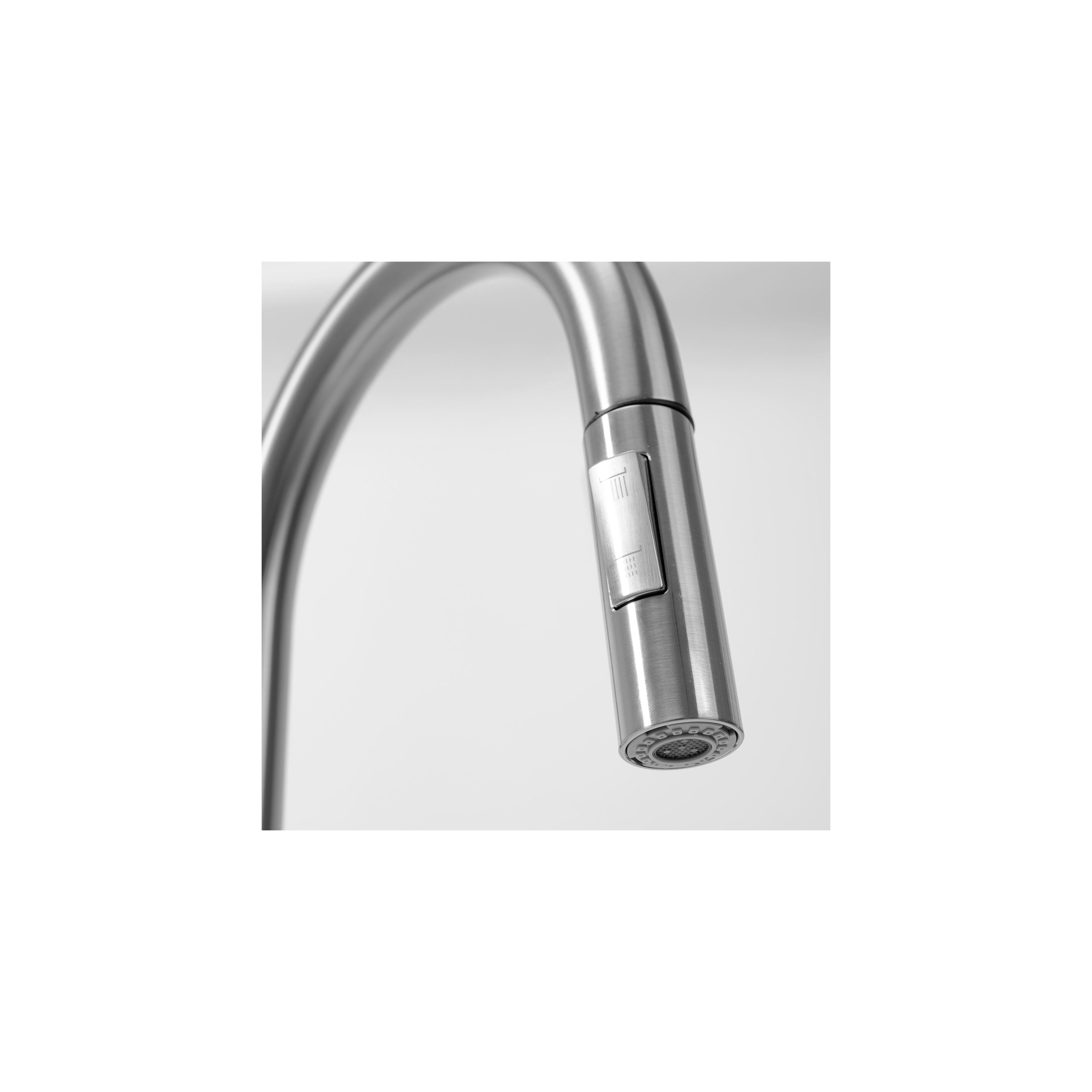Air outlet with aerator for kitchen faucet REA Fresh Brush Steel