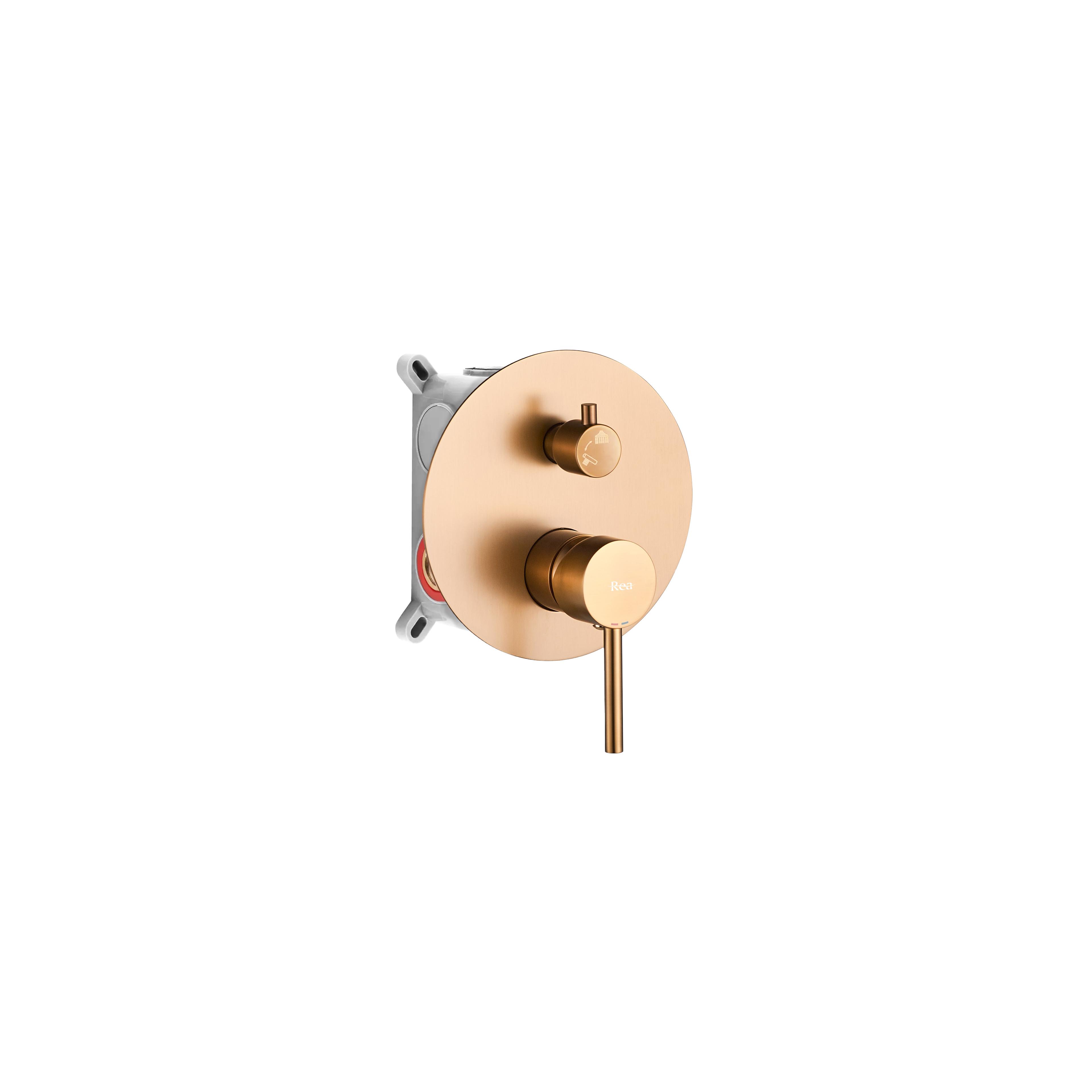 Rea Lungo paslēpts dušas komplekts Copper Brush + BOX