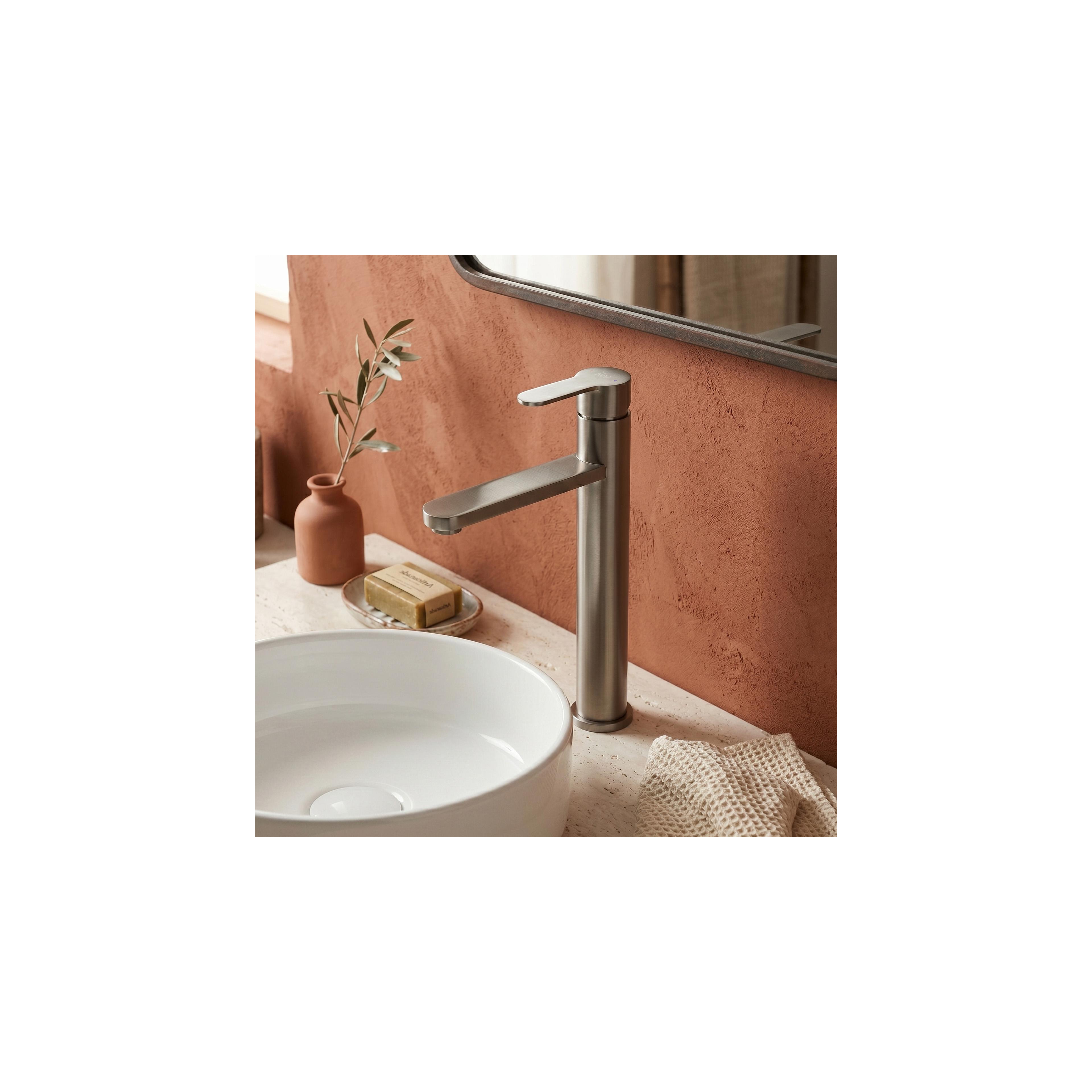 Robinet de salle de bain Rea Arcos Titan