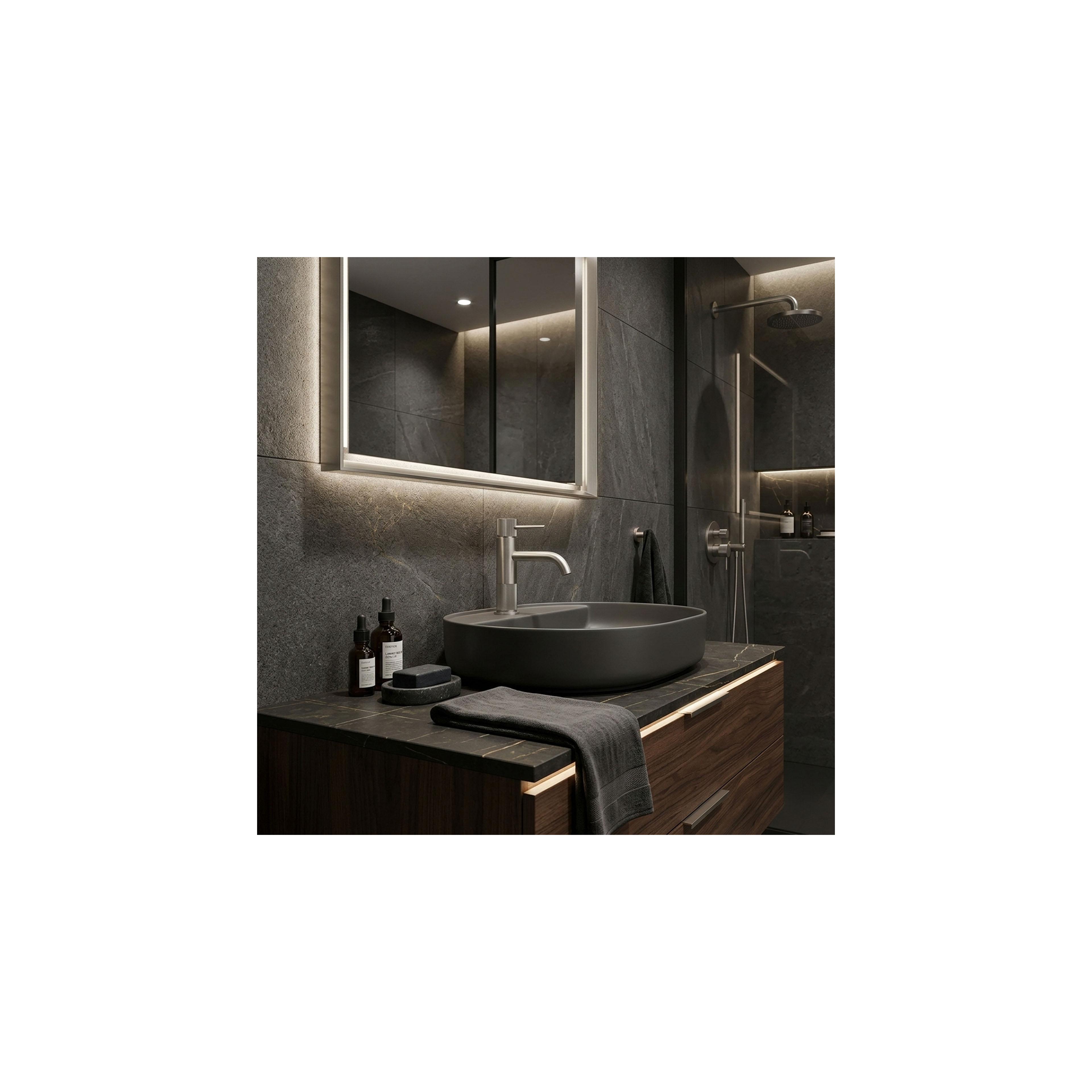 Baterie pentru baie Rea Lungo Stripe Brush Nickel Low