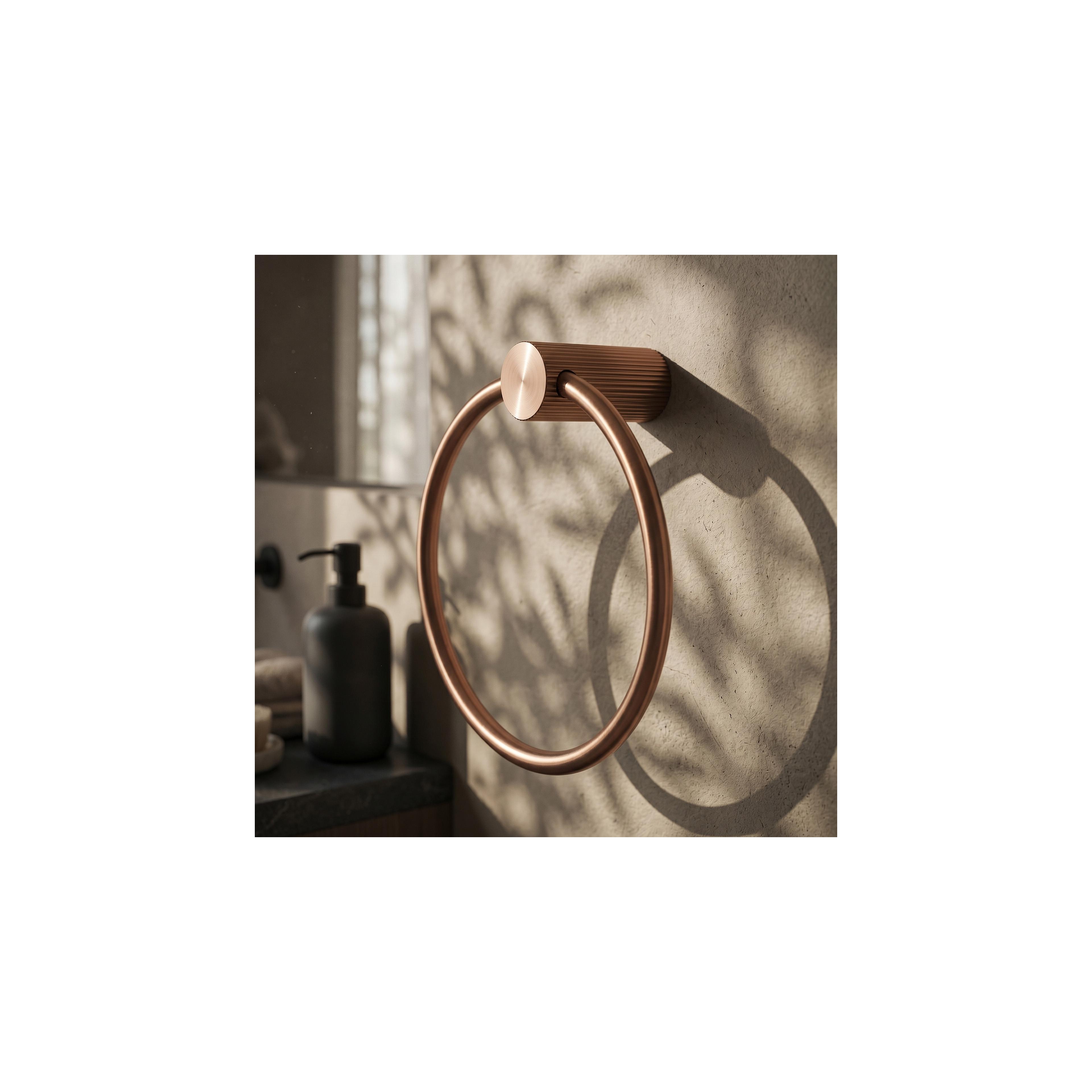 Kupatilski vješalica Ring 64106 SOLO Brush Copper