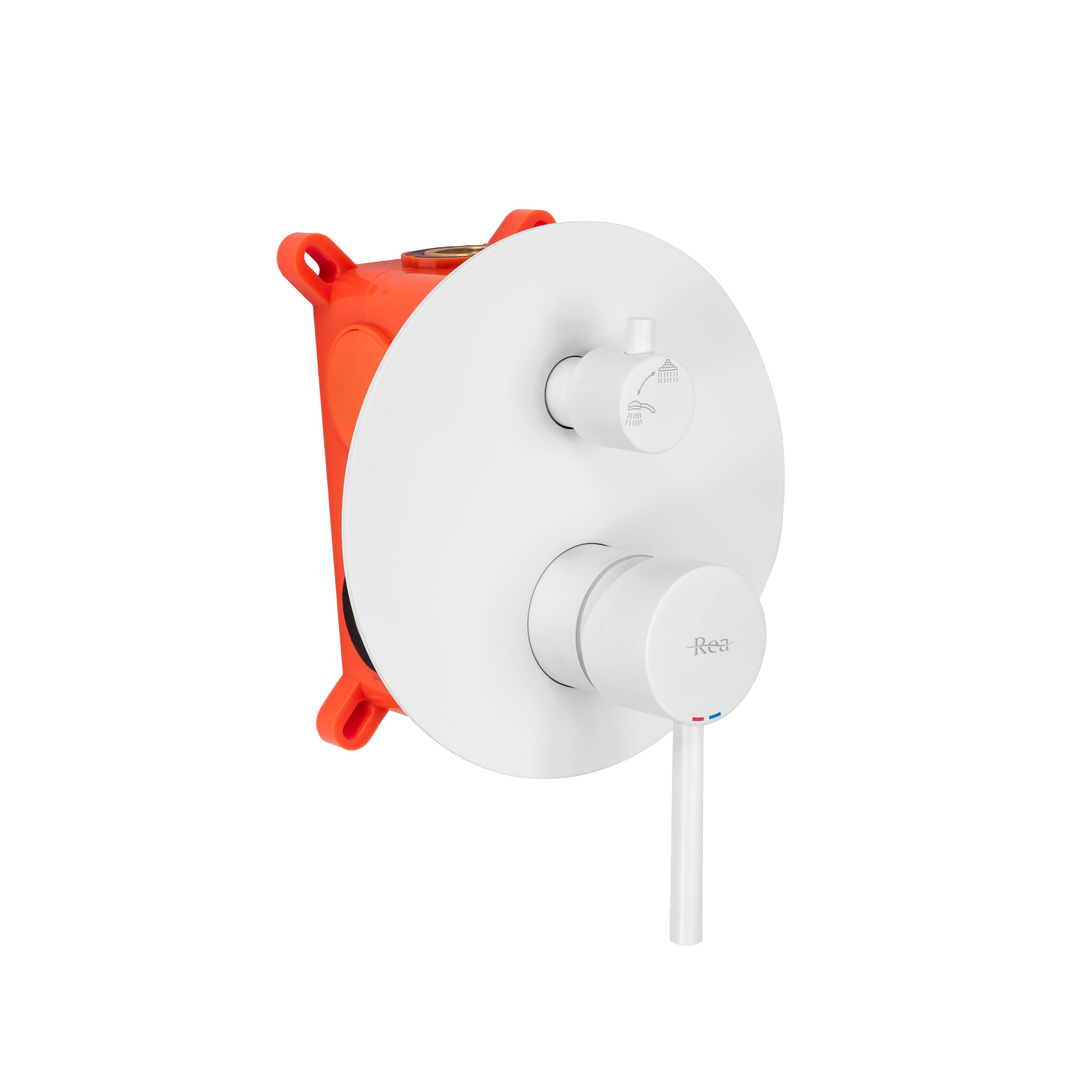 Set za skrito vgradnjo REA Lungo White + BOX